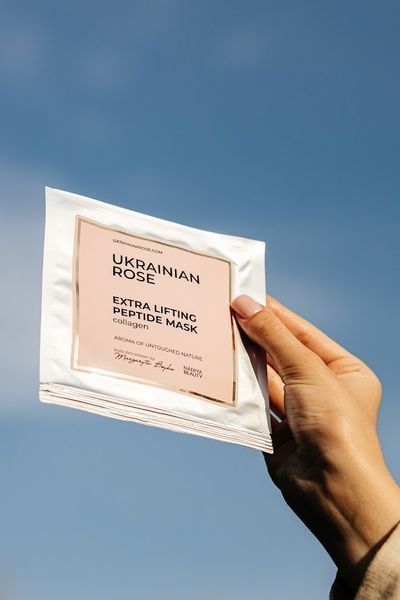 Екстра ліфтингова тканинна маска з колагеном  217 фото